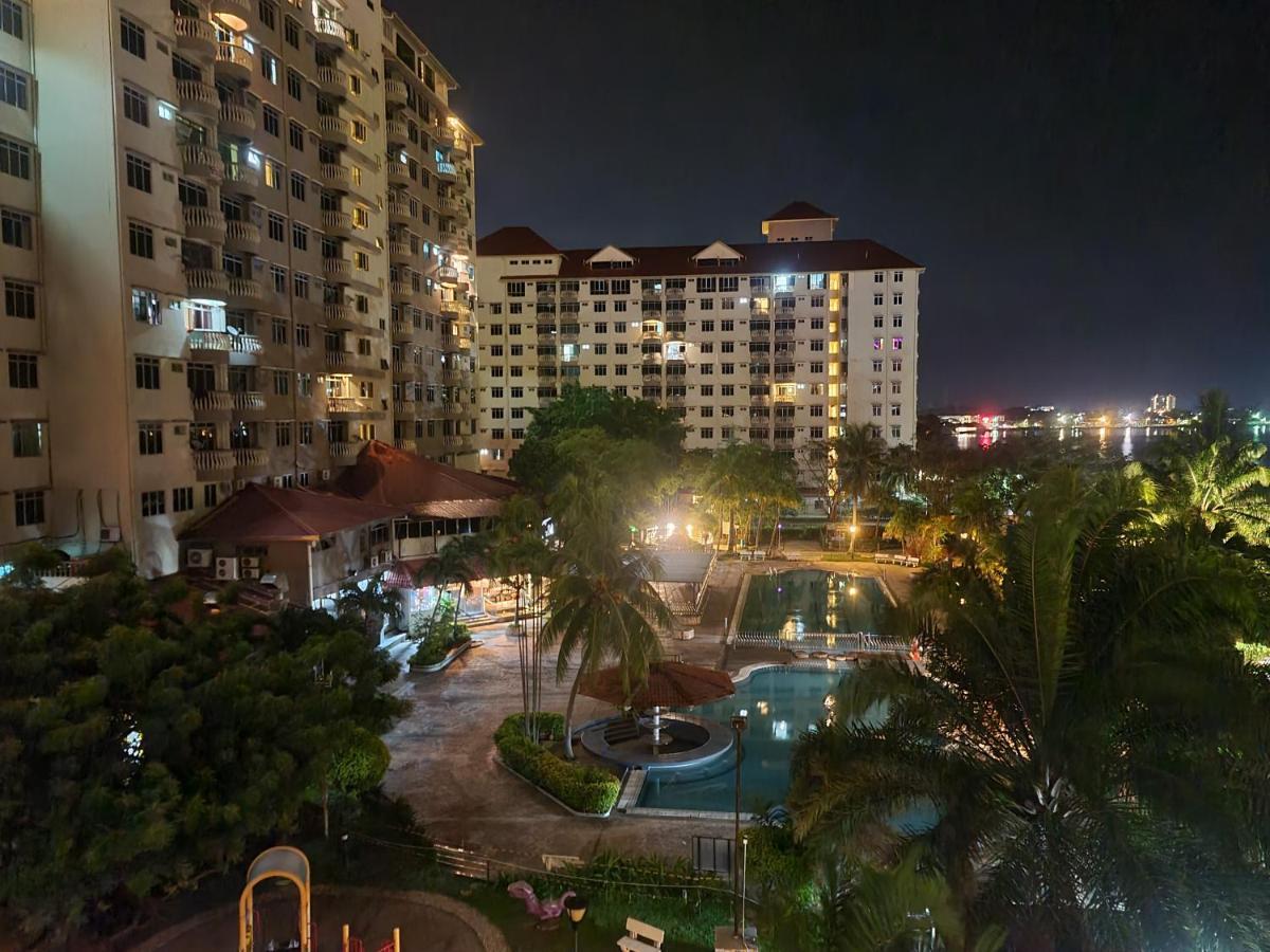 Glory Beach Resort Seaview Private 2Br Port Dickson Esterno foto