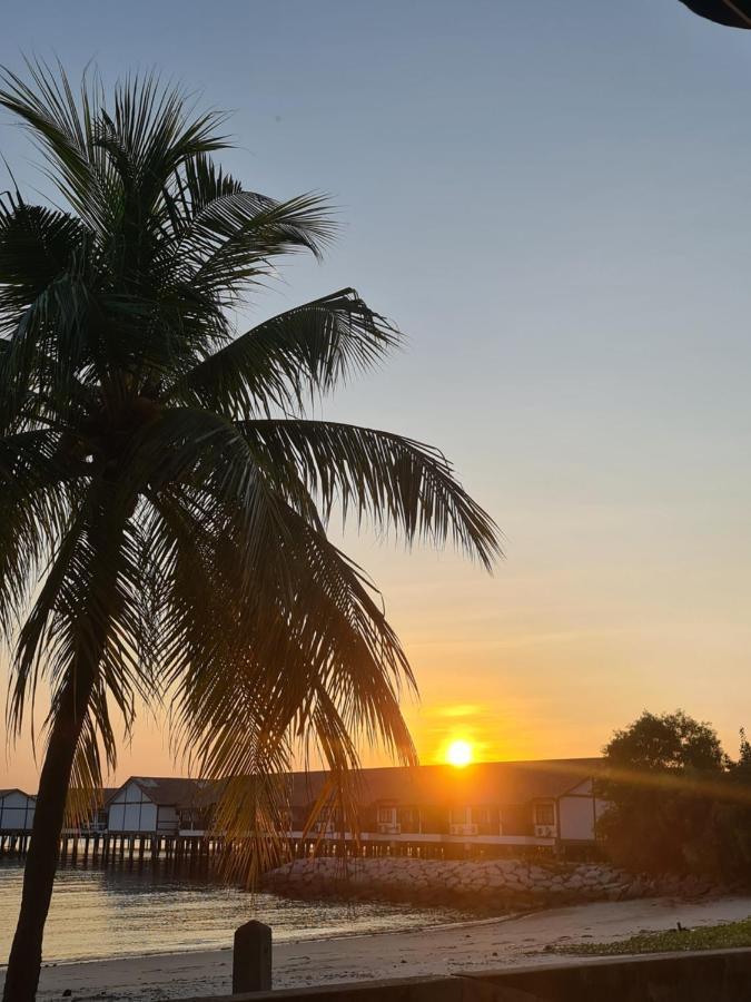 Glory Beach Resort Seaview Private 2Br Port Dickson Esterno foto